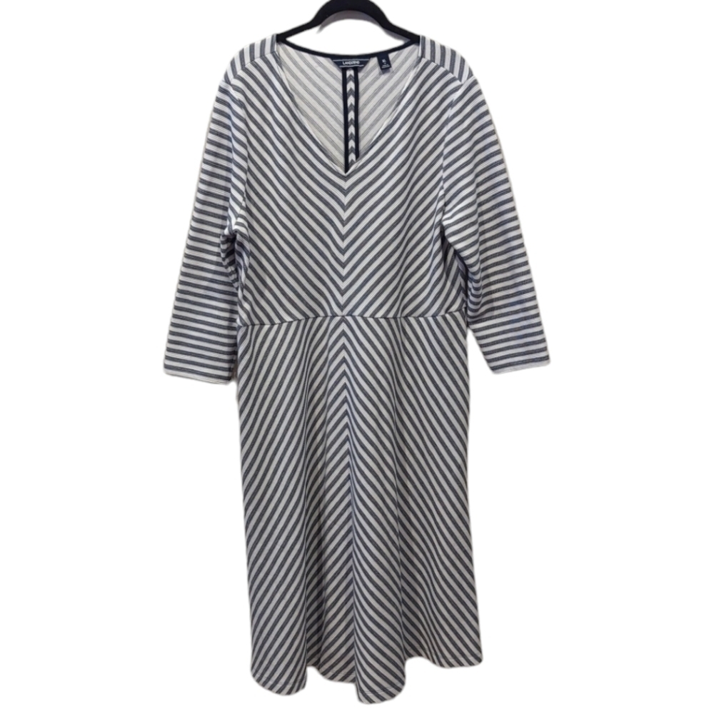Lands' End Grey & White Diagonal Stripe Chevron Heavyweight Plus Size Dress (18)
